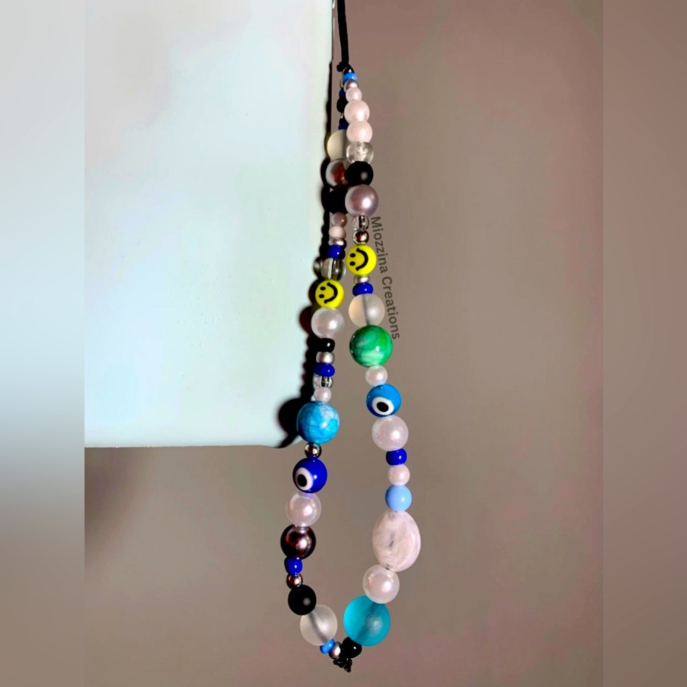 5/$20 ENTIRE SHOP CLEARANCE Beaded smiley handmade phone charm/phone straps 🧿🩵🪬